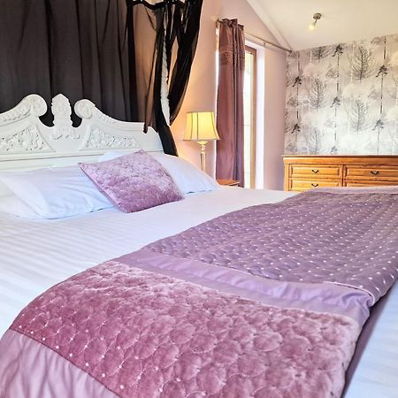 Ochil 10 With Private Hot Tub - Fife - Loch Leven - Lomond Hills Villa Kelty Екстериор снимка